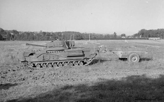 Crocodile Tank with trailer side view, during trials at Eastwell Park 1944