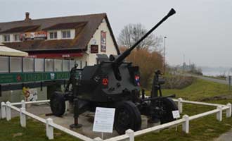 Bofors anti-aircraft gun, Benouville