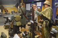 Musée Mémorial d'Omaha Beach weapons display